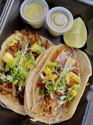C Rojos Taqueria by null
