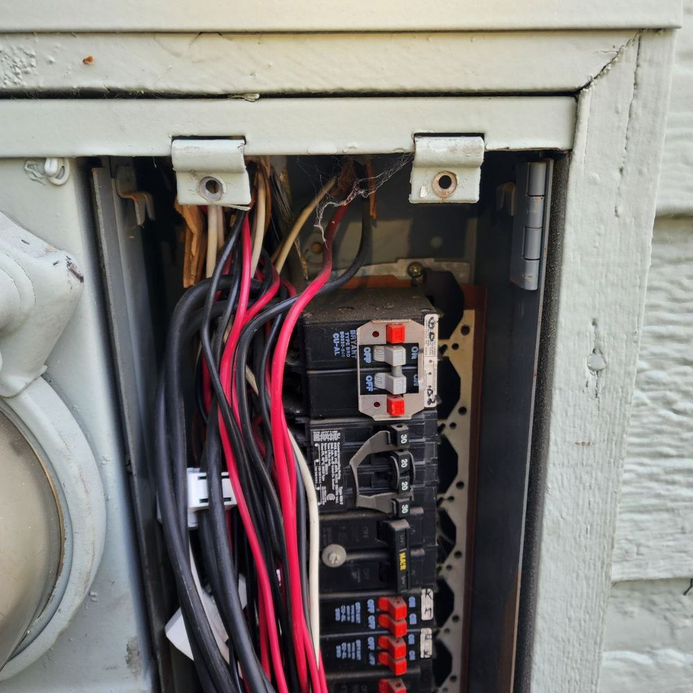 Slide of Summit Electrical Services
