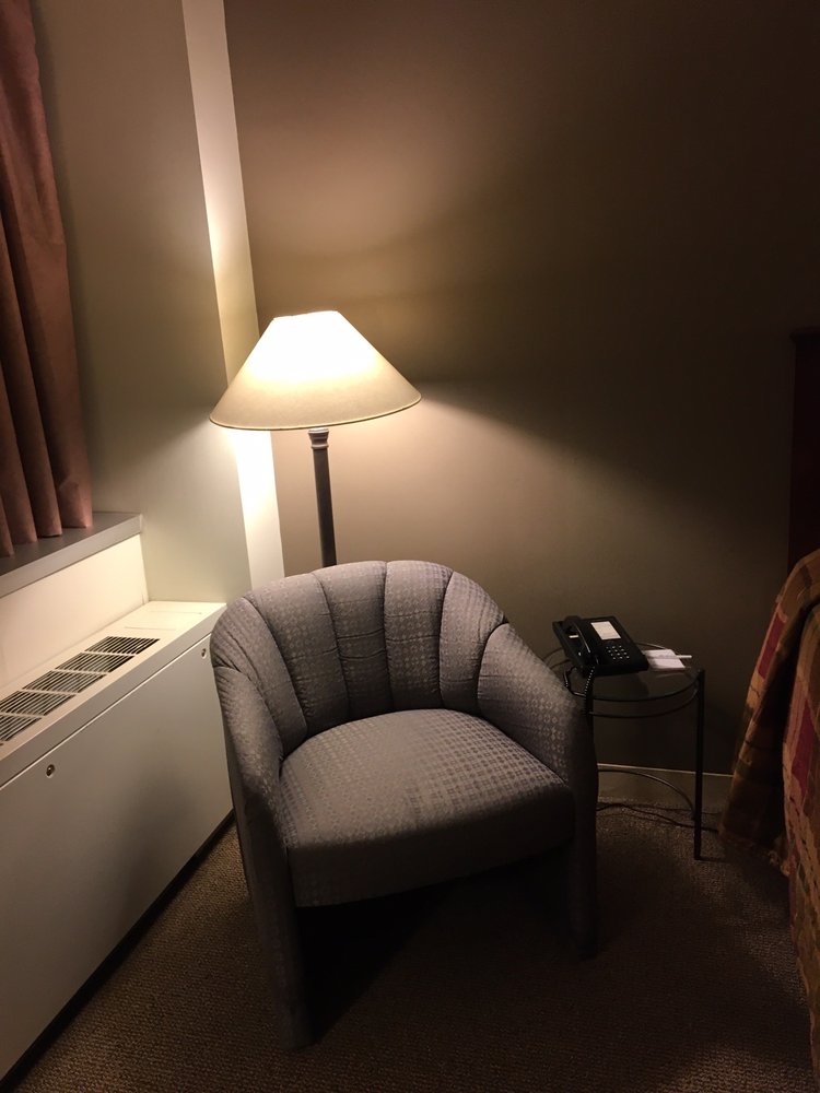 ARGONNE GUEST HOUSE Updated July 2024 11 Photos 9700 S Cass Ave