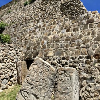 Monte Albán - Landmarks & Historical Buildings Near Me - Oaxaca, OAX