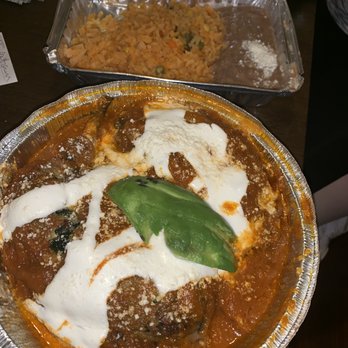El Gallo Negro 2 - Chile's Rellenos - Mexican Near Me - College Point, New York El Gallo Negro 2 - Chile's Rellenos - Mexican Near Me - College Point, New York