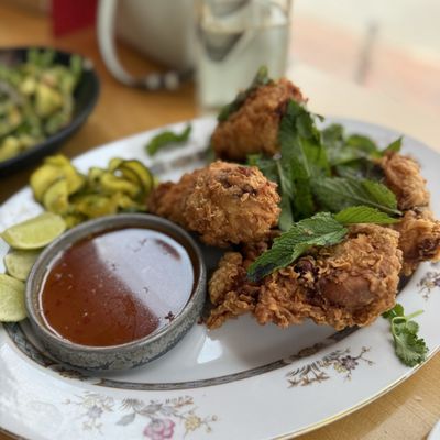 The Honey Paw by null