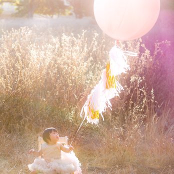 Nina Cullen Photography - One of my favorite shots from my baby's 1st birthday photo shoot - Session Photography Near Me