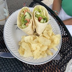 Kelly's Downtown - It was lame veggie wrap with chips