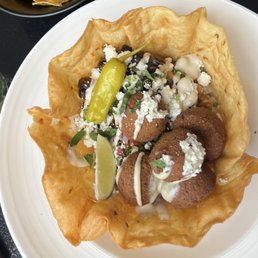 mediterranean falafel bowl mediterranean falafel bowl