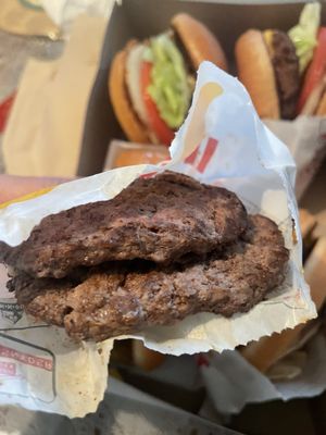 In-N-Out Burger by null