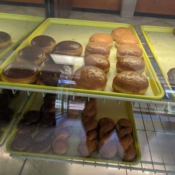 Carolina Glazed Donuts - Donut selection - Coffee & Tea Near Me - Durham, North Carolina