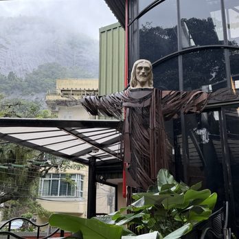 Trem do Corcovado - Trains Near Me - Rio de Janeiro, RJ