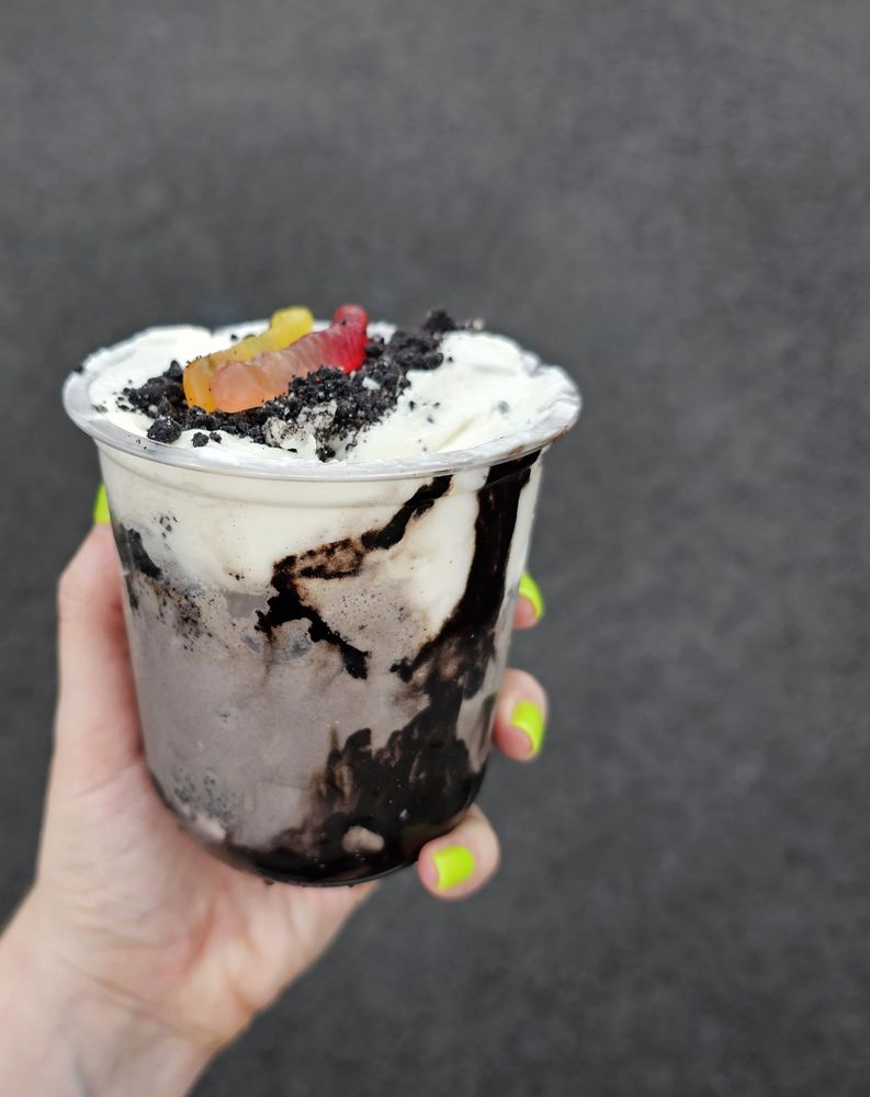 OWOWCOW CREAMERY Updated September 2024 84 Photos & 166 Reviews