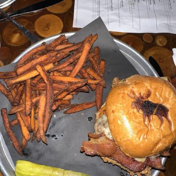 Tipsy Moose Tap & Tavern - Tipsy chicken and sweet potato fries - Pizza Near Me - Latham, New York