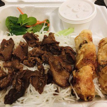 Saigon District Restaurant Presotea - 34. Grilled Pork and Egg Roll Vermicelli - Vietnamese Near Me - Huntington Beach, California Saigon District Restaurant Presotea - 34. Grilled Pork and Egg Roll Vermicelli - Vietnamese Near Me - Huntington Beach, California