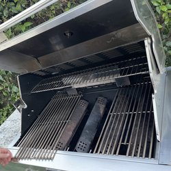 Grill Service Man - Clean barbecue