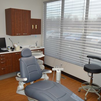 Lee Dental Group - Clinic Patient Chair and Room - General Dentistry Near Me - Farmington Hills, Michigan Lee Dental Group - Clinic Patient Chair and Room - General Dentistry Near Me - Farmington Hills, Michigan