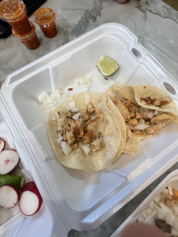 Andrea's Taqueria — Mexican restaurant in Everett