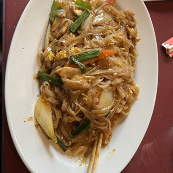 Champa - 24. Pad Thai Chicken - Thai Near Me - Providence, Rhode Island Champa - 24. Pad Thai Chicken - Thai Near Me - Providence, Rhode Island