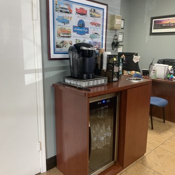 All Florida Collision Specialist - Coffee provided for customers. - Body Shops Near Me - Miami, Florida All Florida Collision Specialist - Coffee provided for customers. - Body Shops Near Me - Miami, Florida