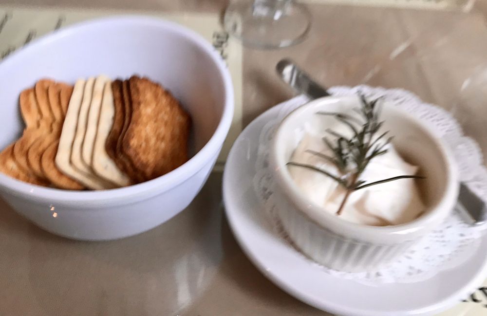 PICKITY PLACE 454 Photos & 148 Reviews 248 Nutting Hill Rd, Mason