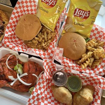 Twisted Pizza & Curries - Pizza Near Me - Richmond, Texas Twisted Pizza & Curries - Pizza Near Me - Richmond, Texas
