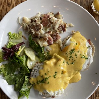 Winkel - Eggs Benedict - Breakfast & Brunch Near Me - Philadelphia, Pennsylvania