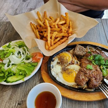 SaigonView - Bò né is so yummy!! - Vietnamese Near Me - Santa Ana, California