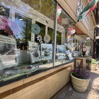 Farkas Pastry Shop - Bakeries Near Me - Cleveland, Ohio