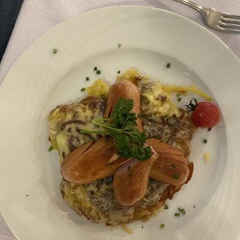 Restaurant Rheinfelderhof - Rösti - Swiss Food Near Me - Basel, BS Restaurant Rheinfelderhof - Rösti - Swiss Food Near Me - Basel, BS