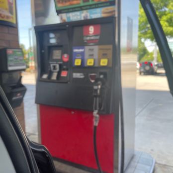 QuikTrip - a car at a gas station - Convenience Stores Near Me - Marietta, Georgia QuikTrip - a car at a gas station - Convenience Stores Near Me - Marietta, Georgia