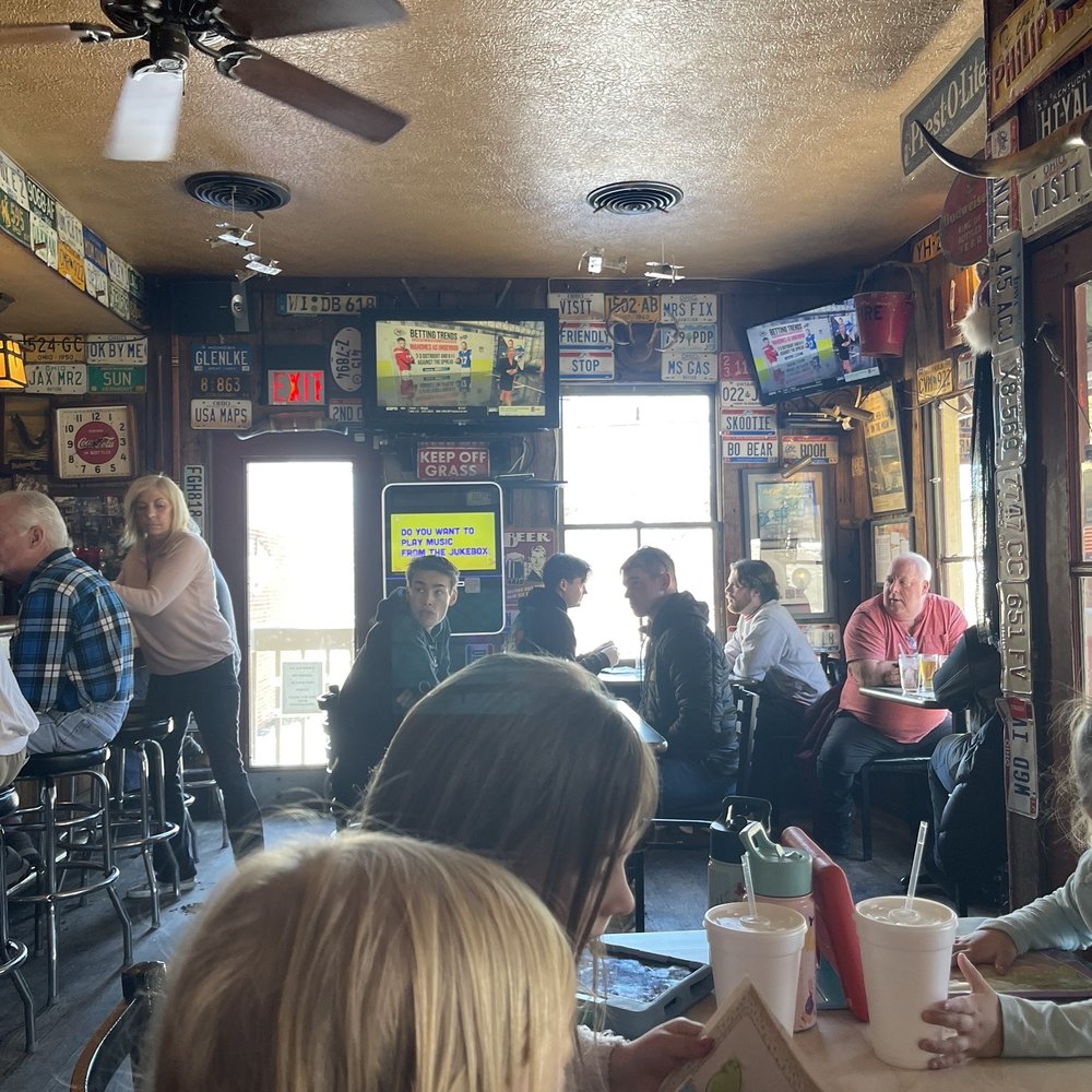 Friendly Stop Bar and Grill - Burgers Near Me - Cincinnati, Ohio