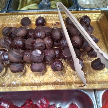 Royal Buffet & Grill - Delicious desserts! - Buffets Near Me - Akron, Ohio
