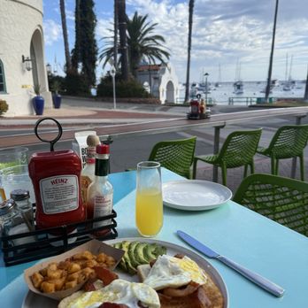 The Naughty Fox - New American Near Me - Avalon, California