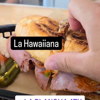 La Plancha - Mexican Near Me - Austin, Texas