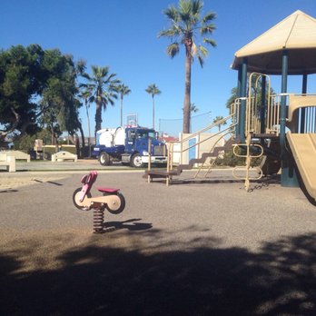 Cannon Park - Parks Near Me - Carlsbad, California