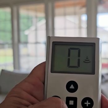 Interior Vues - Rollease Acmeda rechargeable motorization - Shades & Blinds Near Me Interior Vues - Rollease Acmeda rechargeable motorization - Shades & Blinds Near Me