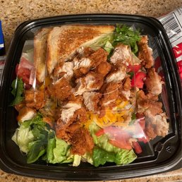 Fried house salad with lite vinaigrette Fried house salad with lite vinaigrette