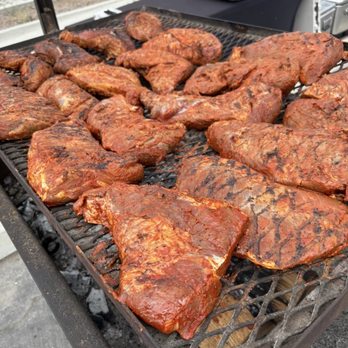 Bombazo BBQ Tri-Tip - Food Stands Near Me - Santa Barbara, California Bombazo BBQ Tri-Tip - Food Stands Near Me - Santa Barbara, California