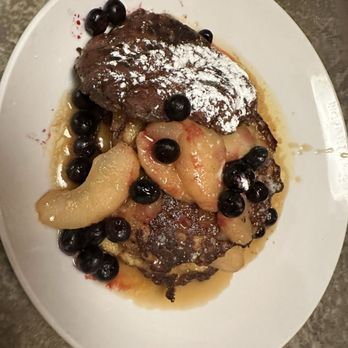 Another Broken Egg Cafe - Cinnamon Roll French Toast - Breakfast & Brunch Near Me - Pooler, Georgia