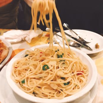 Pizzeria Rusticale - Alio olio. Recommend to put some pepper. - Pizza Near Me - Frankfurt, HE Pizzeria Rusticale - Alio olio. Recommend to put some pepper. - Pizza Near Me - Frankfurt, HE