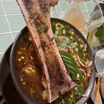 Ginger and Lemongrass - Pho soup, Vermicelli Bowl, chicken wings, summer rolls and appetizers - Vietnamese Near Me - Whitestone, New York
