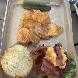 Twin Creeks Brewpub - Pimento Cheese Burger