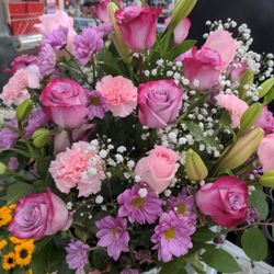 Sandys Florist Shop
