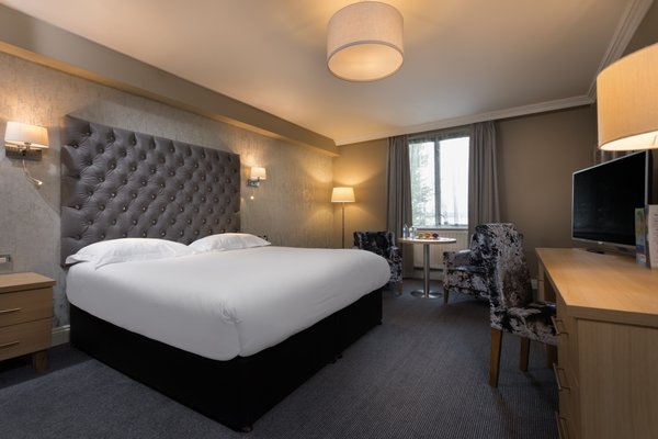 Park Inn By Radisson Shannon Airport by null