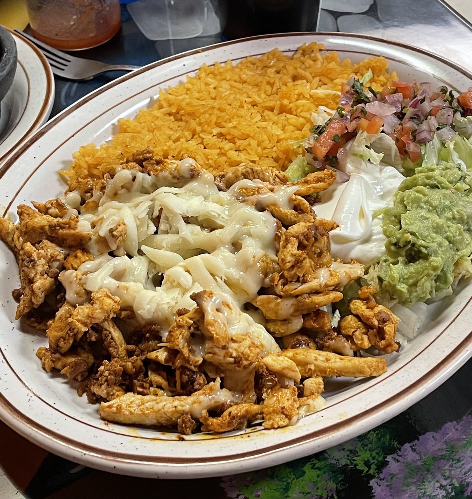 Azteca Mexican Restaurant Logo