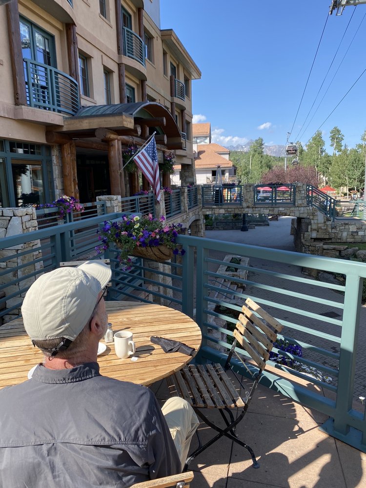 THE INN AT LOST CREEK Updated September 2024 45 Photos & 61 Reviews 119 Lost Creek Ln