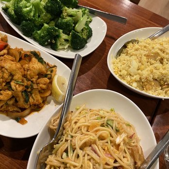 Burma Burma - Chicken Kebat, Home Style Fried Ric, Burma Burma Noodle, Broccoli and Garlic - Burmese Near Me - Dublin, California