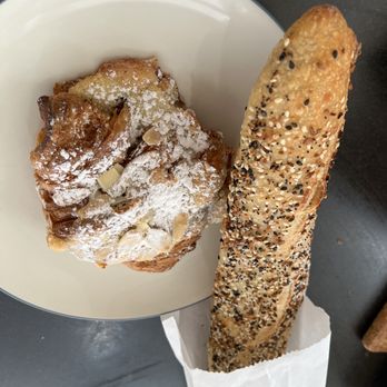 L'Appartement 4F - Bakeries Near Me - Brooklyn, New York L'Appartement 4F - Bakeries Near Me - Brooklyn, New York