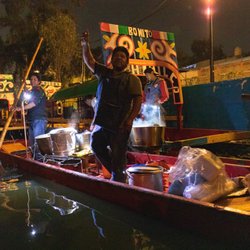 Xochimilco trajinera!