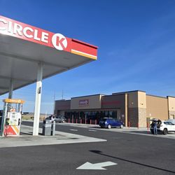 Circle K - Store front