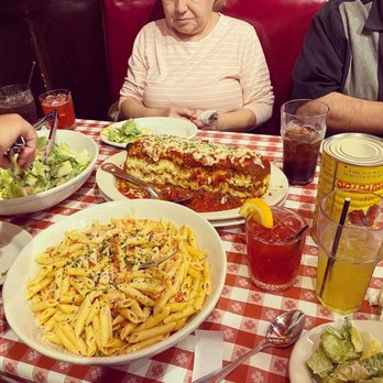 Buca di Beppo Italian Restaurant - Italian Near Me - Universal City, California