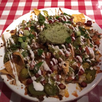Retro Restaurant & Lounge - Nachos are excellent! - New American Near Me - Seattle, Washington Retro Restaurant & Lounge - Nachos are excellent! - New American Near Me - Seattle, Washington