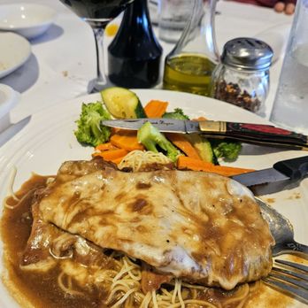 Buon Gusto - Veal Mona/Vitello a la Mona. Montepulciano d'Abruzzo red wine - Italian Near Me - Mission Hills, California Buon Gusto - Veal Mona/Vitello a la Mona. Montepulciano d'Abruzzo red wine - Italian Near Me - Mission Hills, California